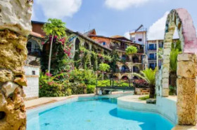 Palumbo Kendwa Beach