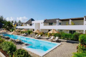 Dhow Inn Boutique Hotel